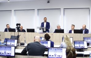 антон хекимян среща кнсб диалогът синдикатите продължи активно