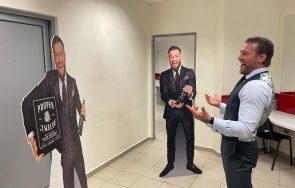 конър макгрегър не издържа отиде на чалга с глория видео