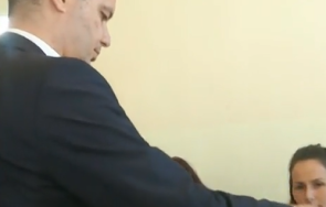 костадин костадинов въпросът дали предсрочни парламентарни избори