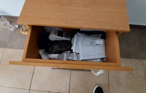 задържаха двама акция нап полицията търговията фалшиви фактури