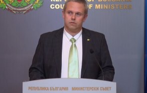 горещо пик кабинетът денков отговаря обвиненията доклада данс машините видео