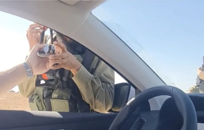 ескалация израелски войници плашат автомати германски журналисти