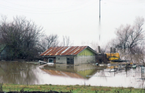 девня обяви частично бедствено положение заради бурята