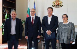 премиерът денков блс обсъдиха възможните решения рецептите