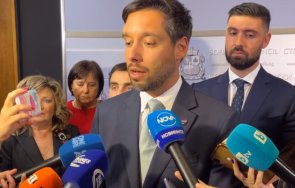 лъснаха намеренията борис бонев зачеркна герб търси подкрепа бсп възраждане борисов взел ръчно управление своите общински съветници