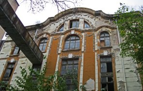 честит нов мол съдът реши тютюневият склад никотеа пловдив паметник културата