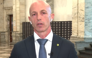 възраждане надява вотът недоверие мине искат смяна цик