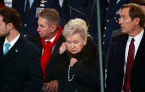 почина голямата сестра доналд тръмп мариан тръмп бари