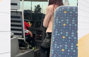 отново заснеха дете управлява автобус улиците пловдив