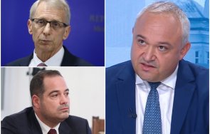 демерджиев удари денков калин стоянов единият кино докато текат батални сцени другият смее уволни