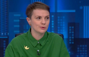 украинска журналистка време война шефът футболния съюз решетките заради корупция