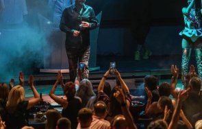 азис продаде топъл хляб истанбул