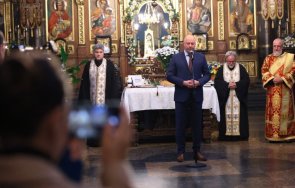 росен желязков народни представители присъстваха панихида памет загиналите време гладомора украйна