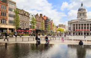 градът робин худ обяви фалит дупката бюджета колосална