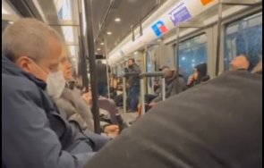 авария блокира часа пътници метрото лондон видео