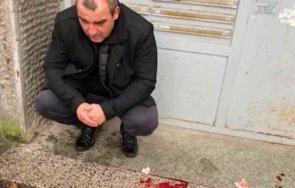 маскирани пребиха столичен общински съветник подозира бивши съпартийци възраждане снимка