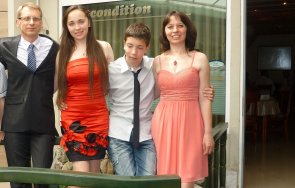 гърми скандал пик академичната титла денков незаконна премиерът конфликт интереси