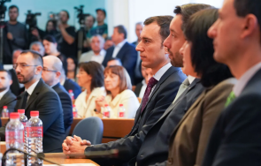 четвърти опит изберат накрая председател сос