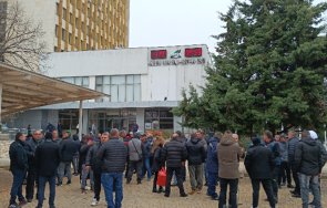 отново расте напрежението мини марица изток