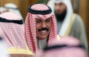 почина емирът кувейт