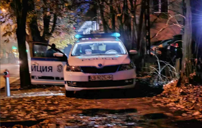 зловещо очевидци стрелбата русе жената била закопчана белезници