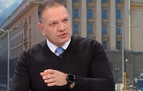 петър славов демонтажът паметника съветската армия съвпадна възможна малка сглобка софия