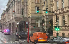 прага страшно вижте шокиращи кадри стрелбата университета снимки видео