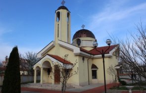 дни рождество безбожници обраха църквата бойчиновци