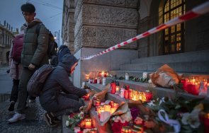 трагедията факултет карловия университет прага обяви отменя зимния семестър