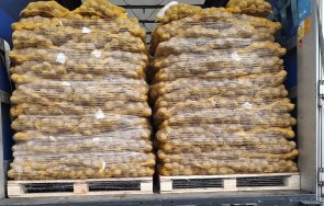 митничари русе задържаха 000 евро скрити чували картофи турски камион