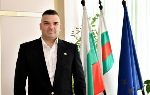 тежък сблъсък бивш директор булгарикум разкри лъжите министър богданов