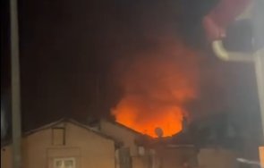 огнен голям пожар вилня факултета изпепели къщи