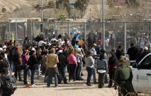 сащ отварят контролни пункта границата мексико