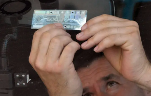 глоба 1500 лева екостикерът лепнат грешно