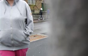 две жени опитаха задигнат чугунени решетки канализация хванаха