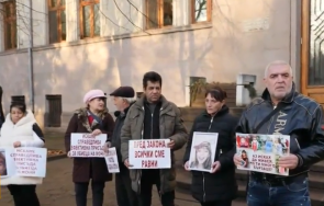 близки прегазената пешеходна пътека моника излязоха протест