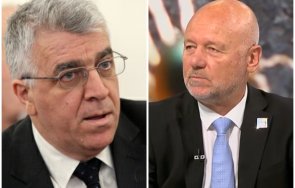 остър сблъсък румен гечев влезе бутонките тагарев предупреди нещо опасно