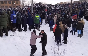 сблъсъци избухнаха руски град осъждане активист видео
