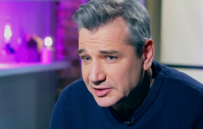 костадинов гневен певски стане господин никой собствената партия денков излага целия народ