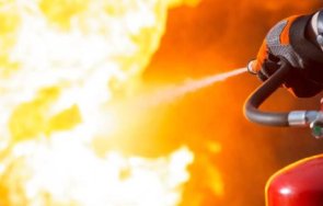 павилион синеморец изгоря факла