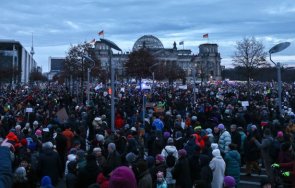 масови протести германия демонстрантите бунтуват крайнодесния екстремизъм