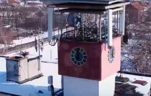 майстор пропътува 500 поправи часовник