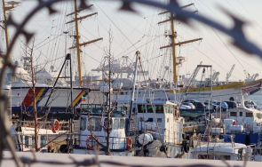 освободиха български рибарски кораб година арест румъния