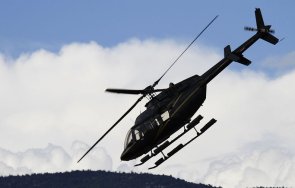 полицейски хеликоптер разби турция двама души загинали