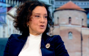 кака цонка никакъв армагедон задава ротацията мине