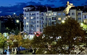 мъж преби млада жена центъра софия