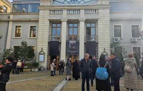 бургас сбогува големия борислав чакринов