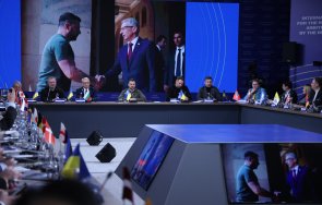 мрежата гърми сринаха денков заради гафа меча хан кубрат киро обеща зеленски ремонтира танковете чакаме магистралите тунелите мостовете дунав