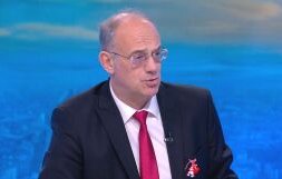 проф атанас семов масовият българин все силно вее байрака нетърпимост отмяна миналото всеки вид политическо прислужване