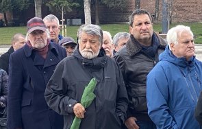 вежди рашидов поклони патриарх неофит снимки